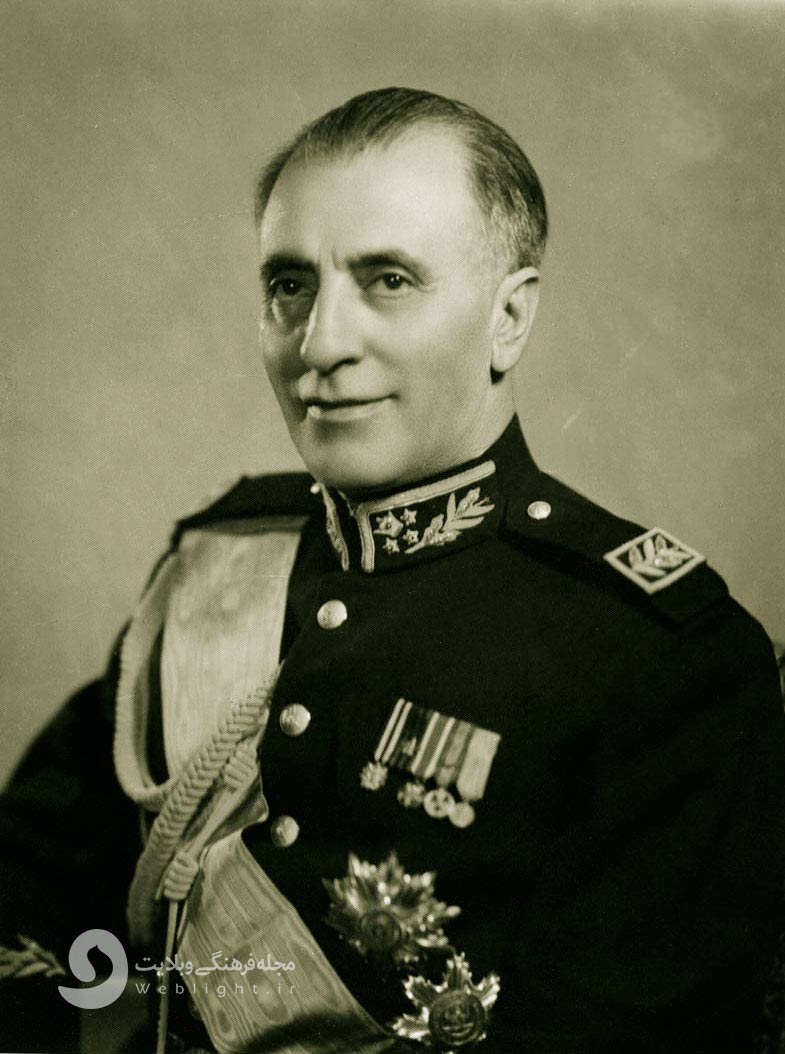 فضل الله زاهدی مامور دستگیری میرزا کوچک خان سردار جنگل